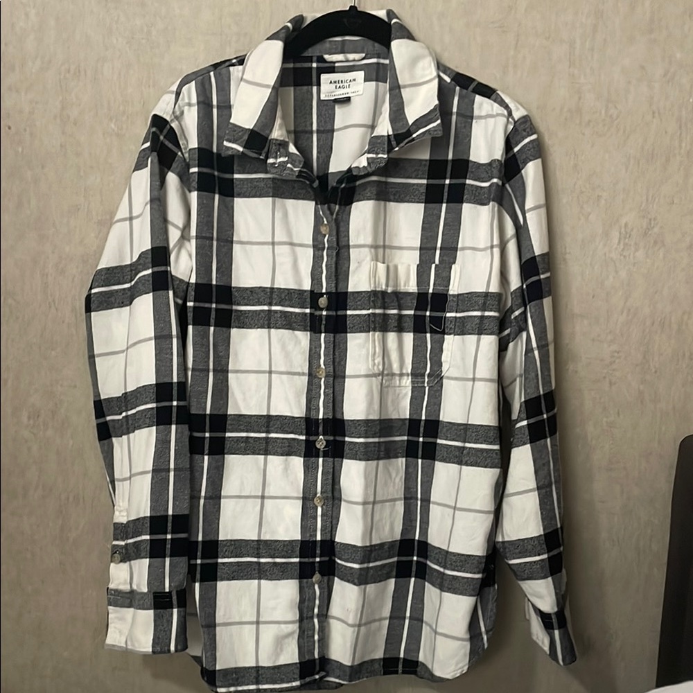 American Eagle Outfitters Button Down Shirt